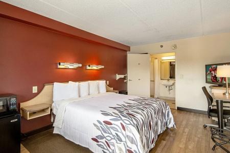 Red Roof Inn Albany Airport - 15