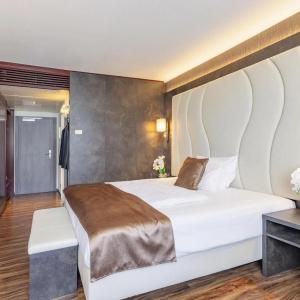 Plaza Premium Darmstadt - 46