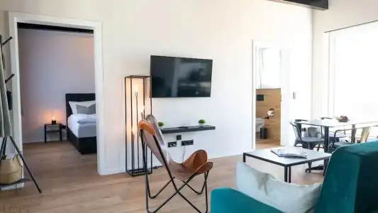 LÜTTES LOFT Boutique - 23