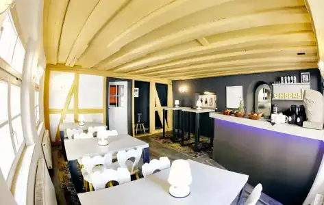 Elch Boutique - 18