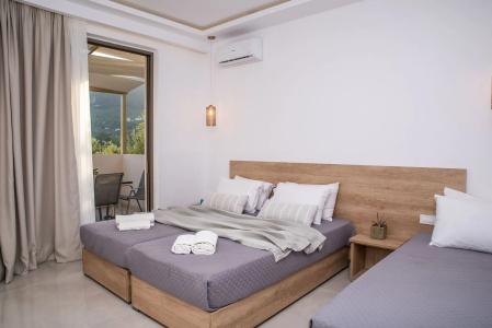 Aphrodite Studios & Apartments - 63