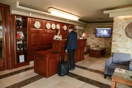 Sarajevo Suit - 19
