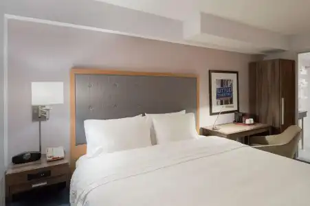 Hampton Inn Madison Square Garden Area - 41