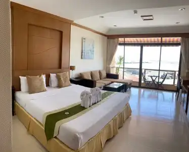 Seaview Sriracha - 85