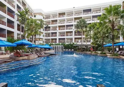 Deevana Plaza Phuket - 20