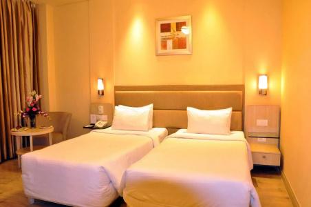 Sarovar Portico Naraina Delhi - 18