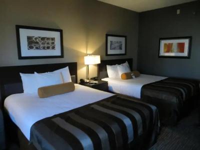 Hampton Inn by Hilton Los Angeles Airport - 59