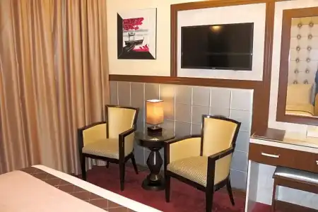 Al Khaleej Grand - 85