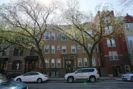 Wrigley Hostel - 58