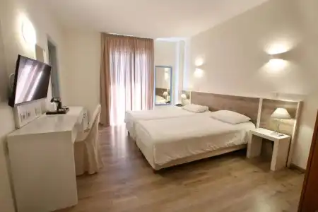 Centrum - 37