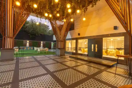 Park Inn by Radisson New Delhi Lajpat Nagar - 15