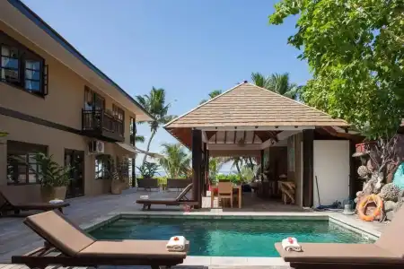 Villas des Alizes Beachfront Suites and Garden Villas - 15