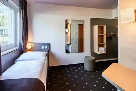 B&B Frankfurt-Niederrad - 25