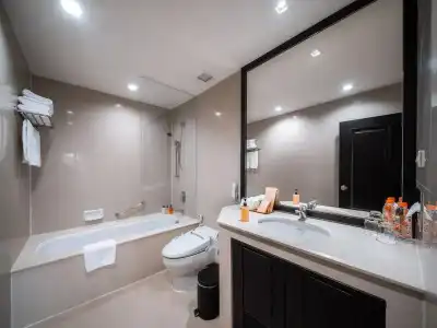 Bandara Silom Suites - 110