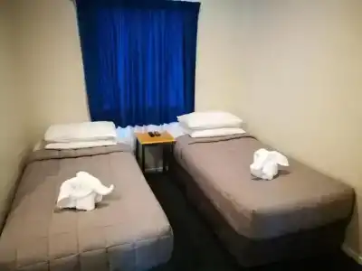 Airport Birches Motel - 74