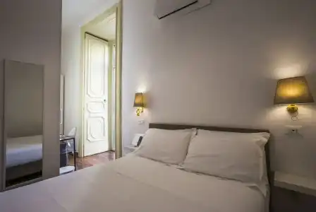 Napoli Class Luxury Rooms & Suites - 31