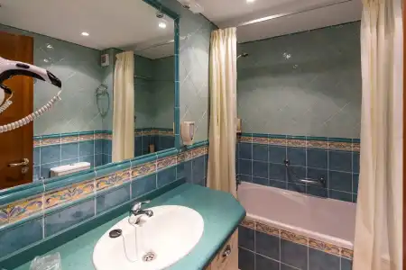 Regency Torviscas Apartments & Suites - 9