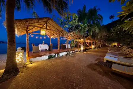 Crystal Bay Yacht Club Beach Resort - 25