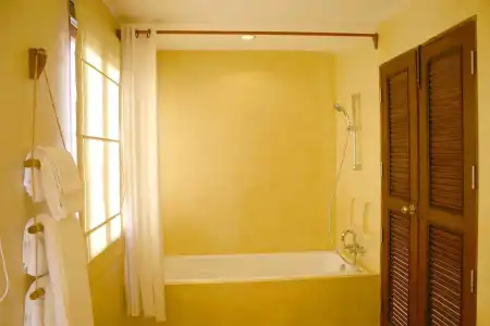 Aana Resort & Spa - 9