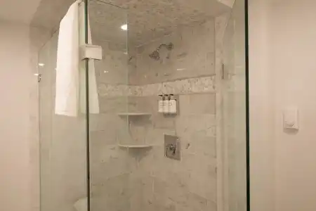 Serenity Inn Newport - 50