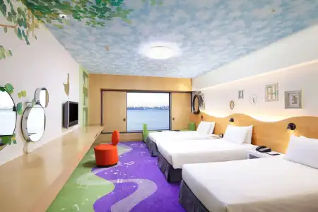 Hilton Tokyo Bay - 7