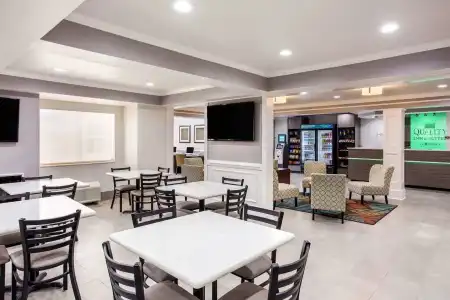 Quality Inn & Suites - 23