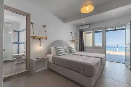 Gizis Cliffside Suites - 32