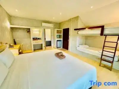 Twin Bay Resort - 245
