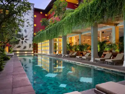 Amnaya Resort Kuta - 17