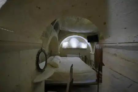 Serenus Cave Suites - 74