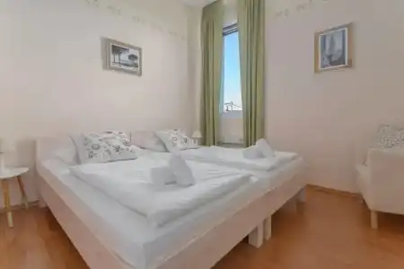 Stara šola - Oleander Resort - 39