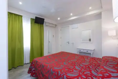 Sol y Miel Hostal - 44
