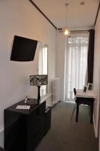 Authentic by Balladins, Hôtel le Carré d'Aix - 32