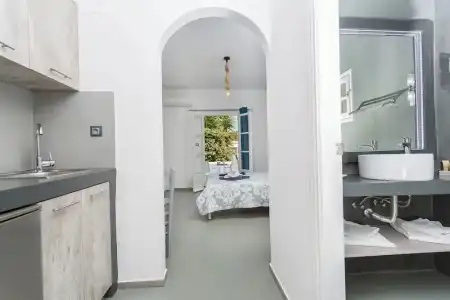 Zoumis Residence - 140