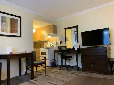 Best Western Plus Burnaby - 72