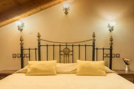 Theofilos Paradise Boutique - 100