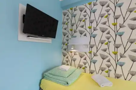 Premium Hostel - 35