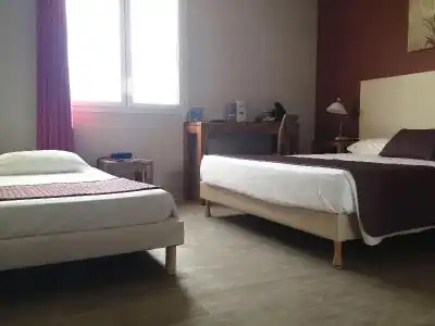 Kyriad Perpignan Sud - 53