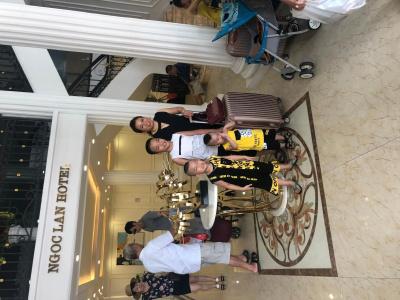 Ngoc Lan Halong - 9