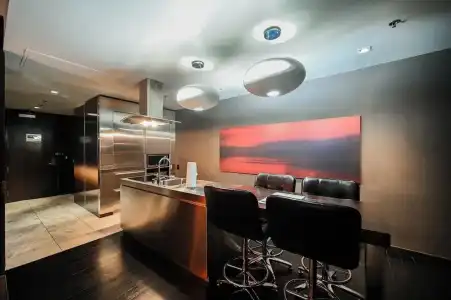 Beautiful Palms Place Suite - 184