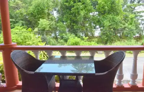 Reef Holiday Apartments - 53