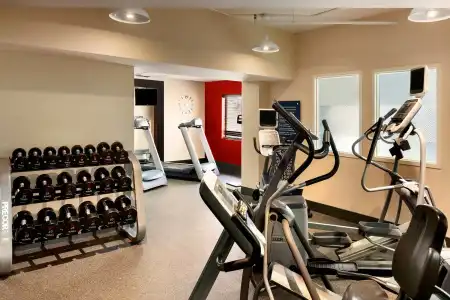Hampton Inn Colchester - 15