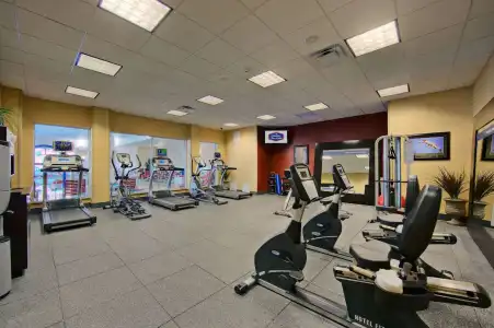 Hampton Inn & Suites Oklahoma City-Bricktown - 20