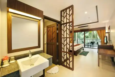 Ratana Hill Patong - 24