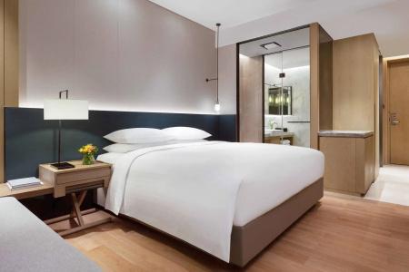 Courtyard by Marriott Shenzhen Bay - 2
