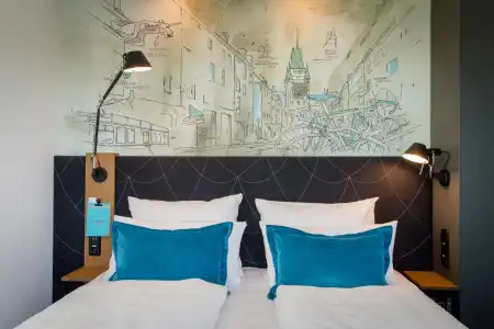 Motel One Freiburg - 4