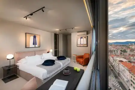 Royal Suites-Sky - 32