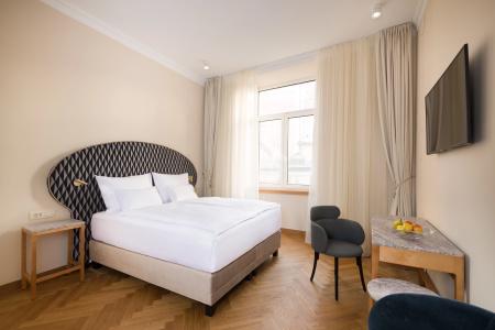 Grand Union Eurostars - 48