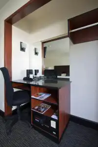 Orange Tree Inn - 34