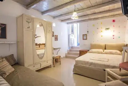 Anthippi Guest House - 155